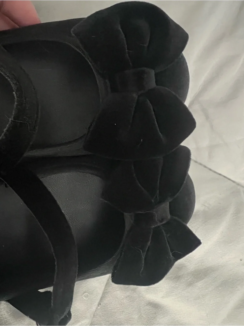 Size 10 Baby GAP Girls' Black Velvet Bow Mary Jane Flats